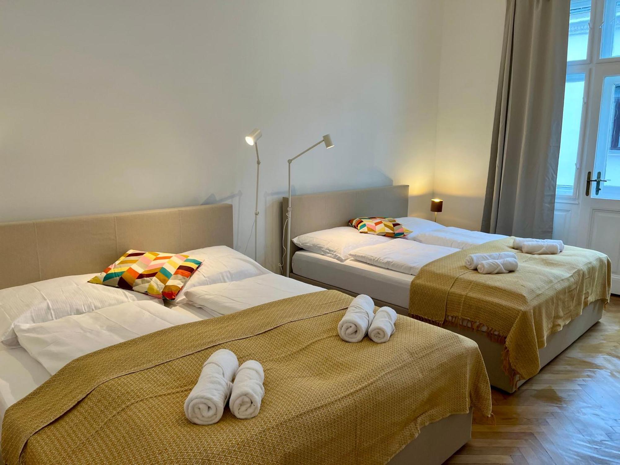Grosszuegiger Wiener Altbau Gleich Neben Schoenbrunn Eksteriør billede