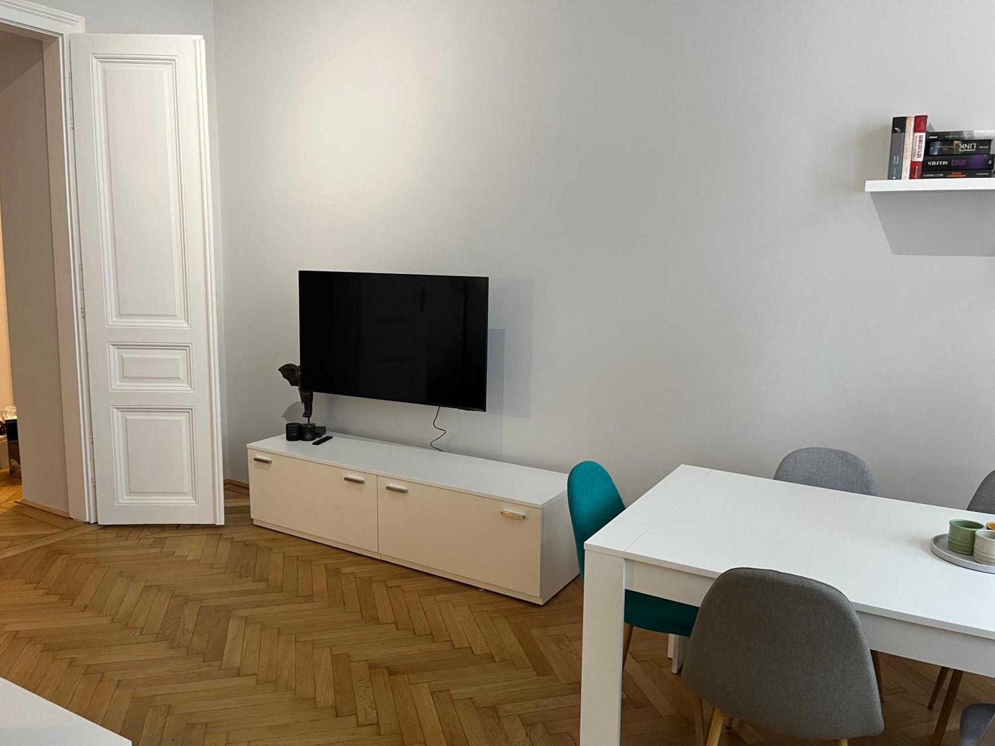 Grosszuegiger Wiener Altbau Gleich Neben Schoenbrunn Eksteriør billede